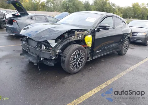 2024 Ford Mustang Mach-E Premium z USA, uszkodzony, nr VIN 3FMTK3SU7RMA17876